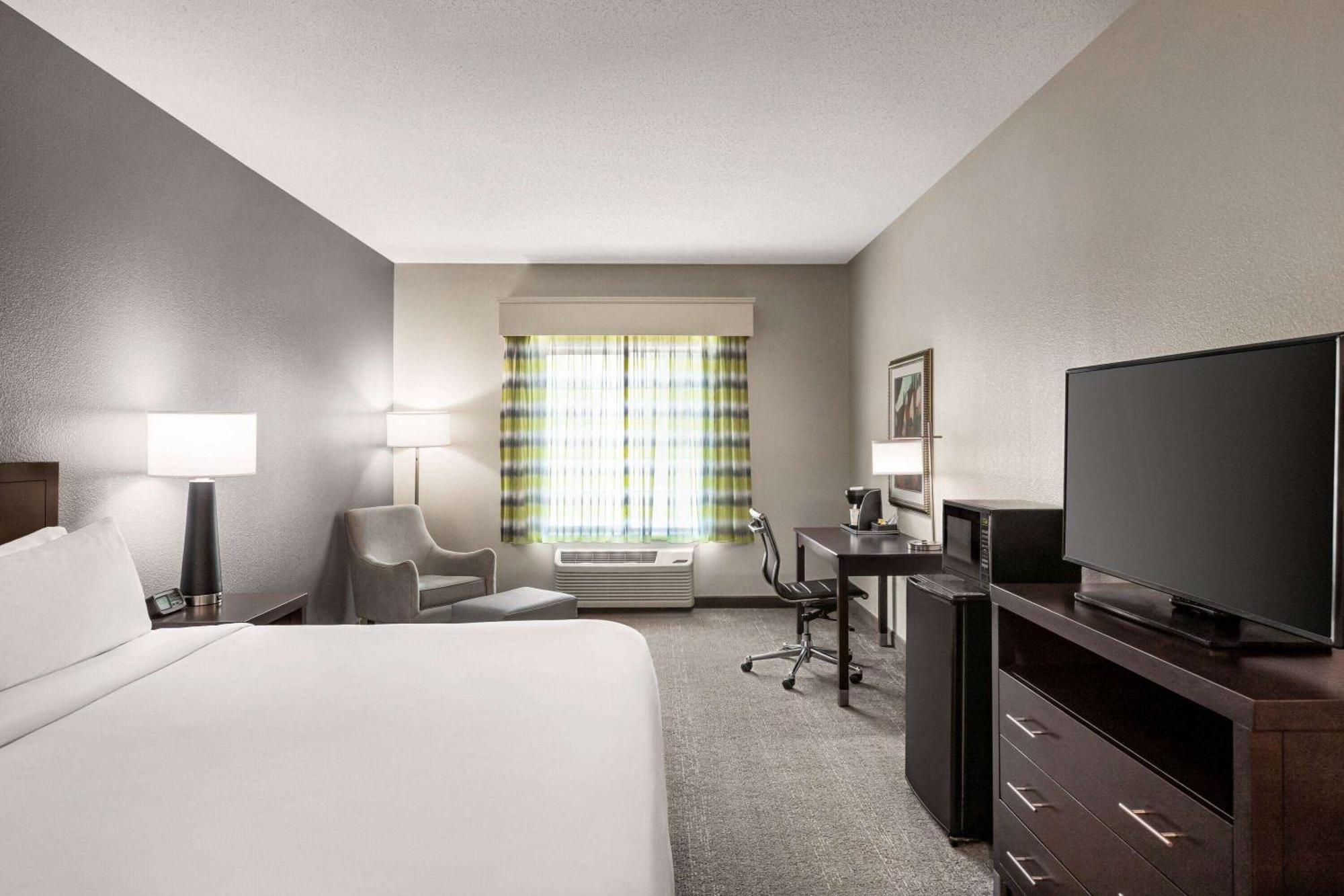 Wingate By Wyndham Savannah I-95 North Port Wentworth Exterior foto