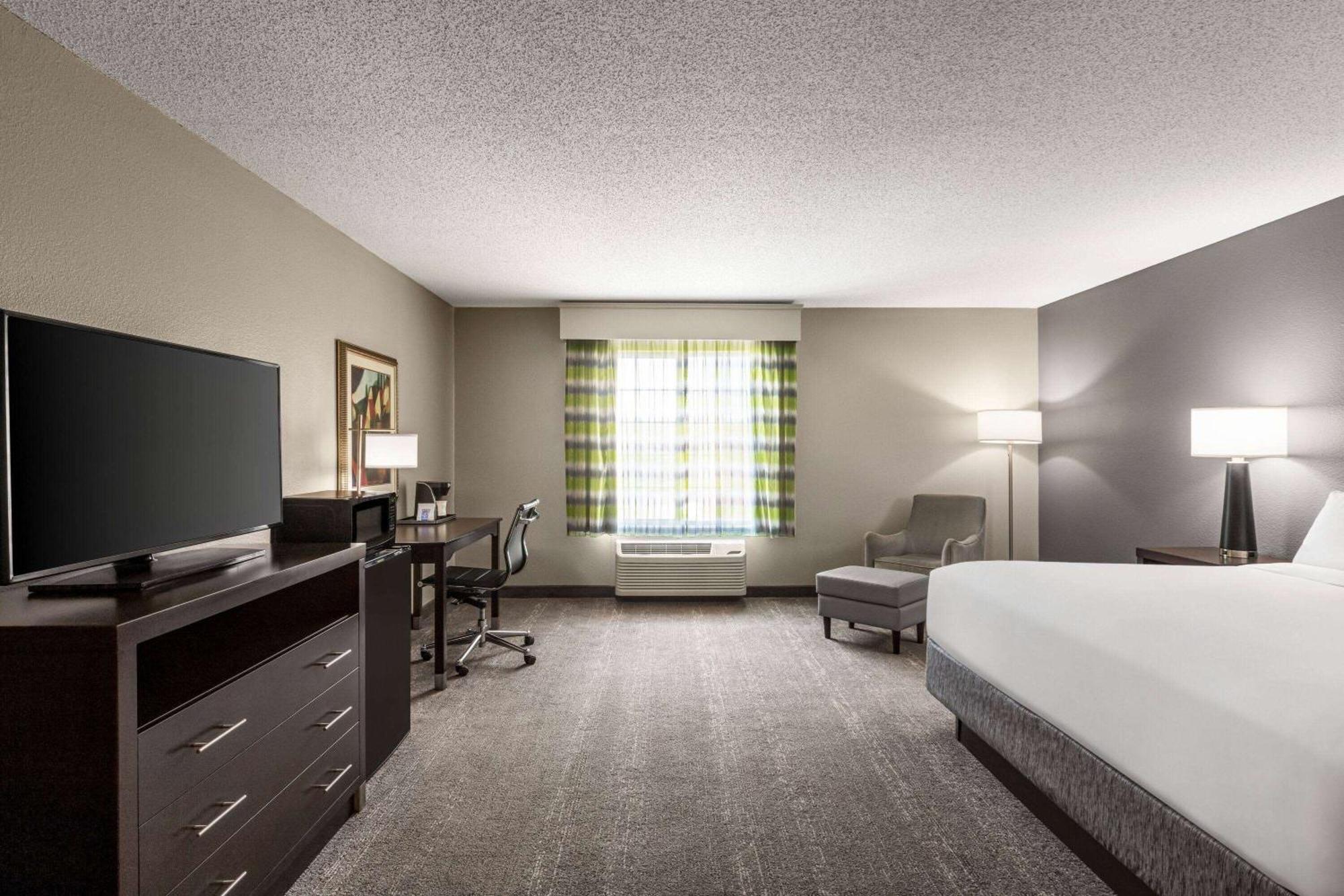 Wingate By Wyndham Savannah I-95 North Port Wentworth Exterior foto